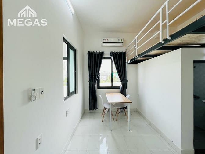 Hình ảnh Cho Thuê Căn Hộ Duplex Giá Rẻ Mới 100% Ngay Vạn Hạnh Mall T06/2024