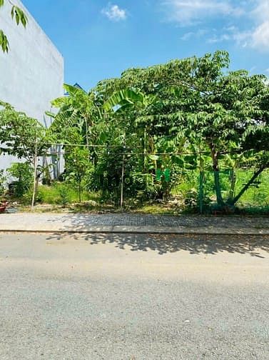 Hình ảnh Đất khu VIP ngay chợ Long trường giá tốt nhất khu vực