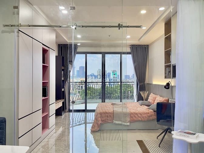 Hình ảnh Cho thuê căn studio tách bếp ban công gần Lotte, tdt, cầu kênh tẻ.