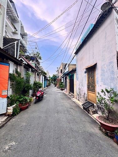 Hình ảnh 🏦🏦🏦 Nhà bán 4m x 14,2m đúc 3 tấm