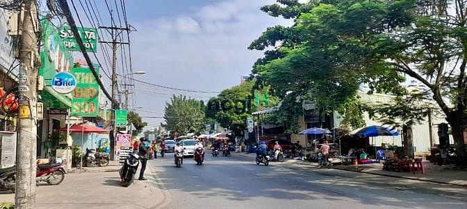 Hình ảnh Bán mặt tiền đường Lê Văn Việt, sát ngã ba Mỹ Thành. DT 485m2 - 35 tỷ