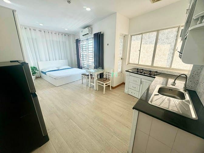 Hình ảnh Căn Hộ Full Nội Thất Cửa Sổ Thoáng P2 Tân Bình Kế Sân Bay Tân Sơn Nhất