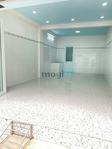Hình ảnh Đầu Tháng 7 Trống Mặt Bằng Hẻm Thông Ngay Trần Thái Tông