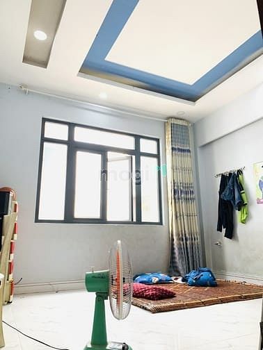 Hình ảnh Nhà Hẻm Ô Tô Đường Đô Đốc Chấn , 4 Tầng, Sổ Hồng Hoàn Công Đầy Đủ