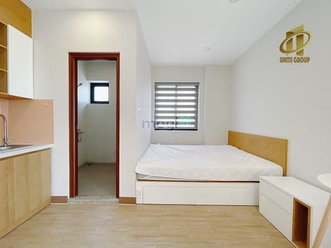 Hình ảnh Cho Thuê Căn Hộ Studio Ban Công full nội thất ngay Đại Học Tài Chính M
