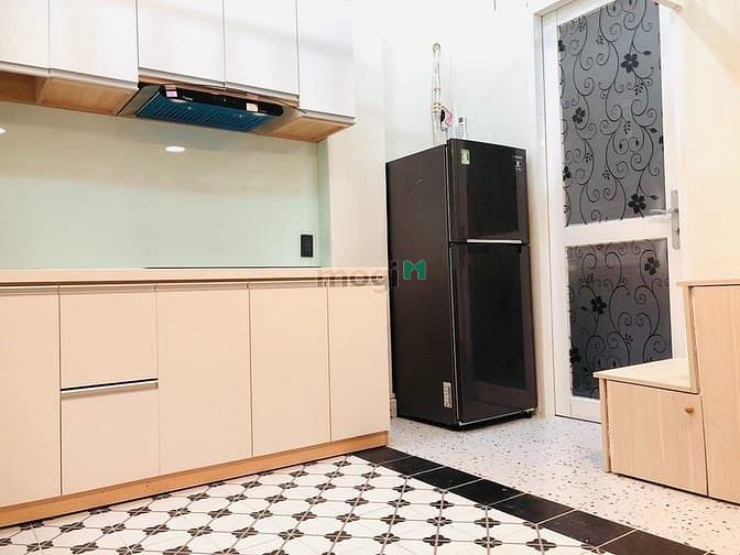 Hình ảnh Căn Hộ Duplex Full Nội thất bếp siêu xịn ngay Hoàng Hoa Thám