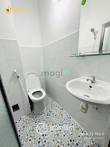 Hình ảnh Căn Hộ bacolny cửa sổ lớn Full NT  thang máy 24h ngay Lê Quang Định