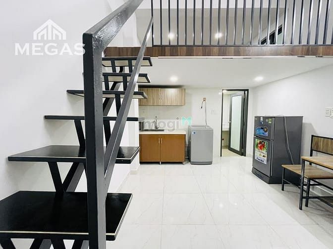 Hình ảnh Cho Thuê Căn Hộ Duplex đầy đủ nội thất ngay Lý Chiêu Hoàng