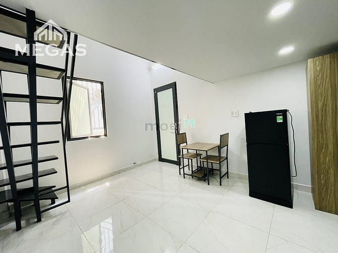 Hình ảnh Cho Thuê Căn Hộ Duplex đầy đủ nội thất ngay Lý Chiêu Hoàng