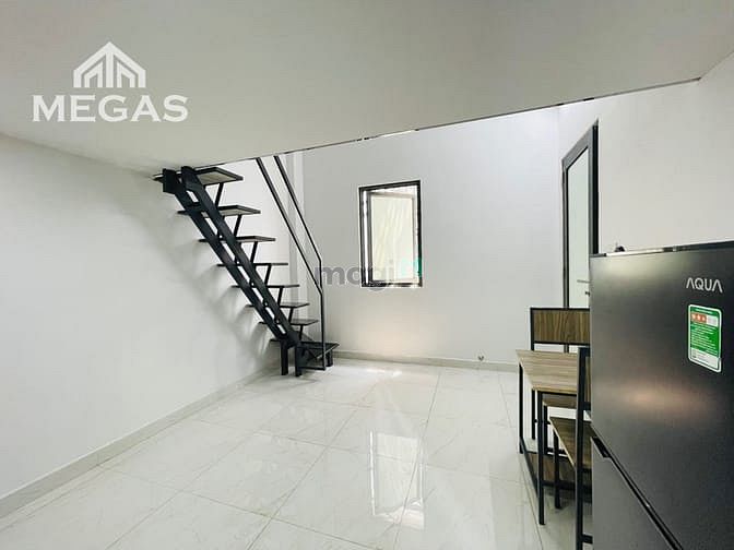 Hình ảnh Cho Thuê Căn Hộ Duplex đầy đủ nội thất ngay Lý Chiêu Hoàng