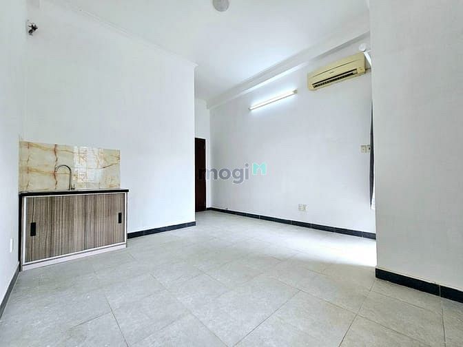 Hình ảnh 🌸Studio Bancol lớn thoáng Full NT bếp, giường, ngay Điện Biên Phủ🌸