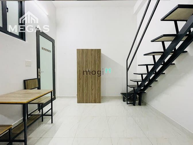 Hình ảnh Căn Hộ Duplex Mới Xây Đầy Đủ Nội Thất Có Máy Giặt Riêng Giáp Q11