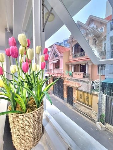 Hình ảnh Cho Thuê Căn Hộ Trung Tâm Bạch Đằng Gần Công Viên Hoàng Văn Thụ