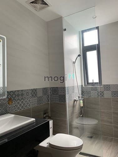 Hình ảnh Cho thuê Trang Chủ MB66.COM / Đăng Ký Tặng 66K Studio Full nội thất cửa sổ gần ngã tư Bảy Hiền