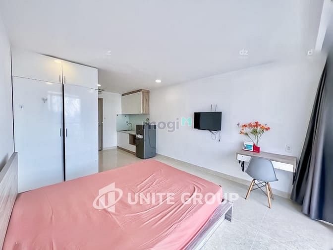 Hình ảnh Mb6623 nạp rút nhanh chóng studio ban công lớn gần sân bay, cầu vượt Cộng Hoà