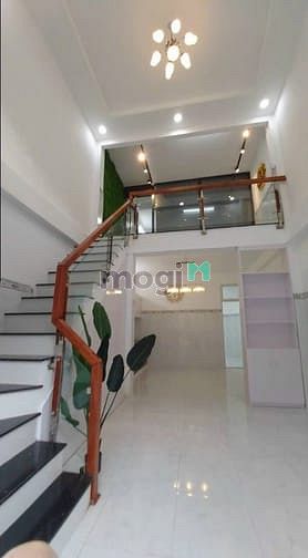 Hình ảnh Nhà 1 trệt 1 lửng ngay chợ Long Trường