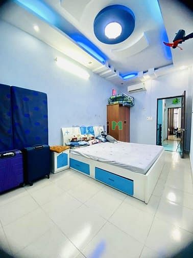 Hình ảnh Mặt tiền Phan Văn Trị Bình Thạnh, 72m2, 4 tầng, chỉ 11 tỷ 5