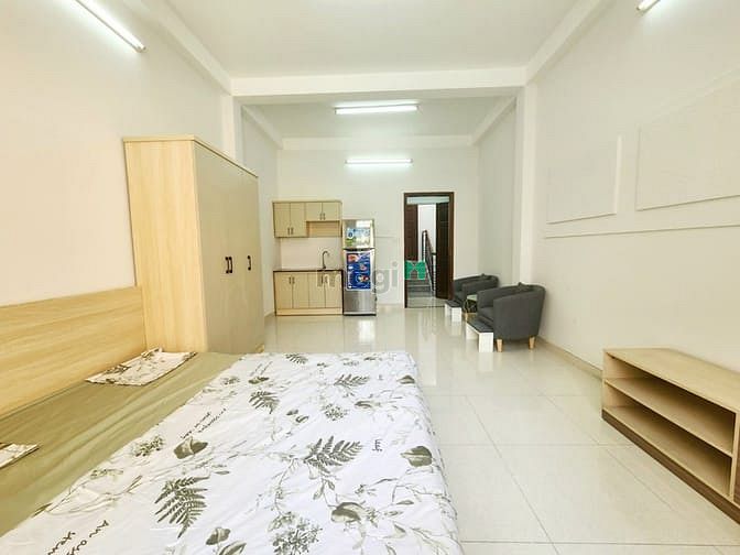 Hình ảnh Phòng  Cửa Sổ Lớn Yên Thế Tân Bình Gần Gần Trung Tâm