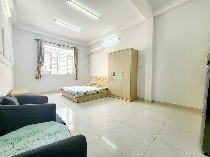 Hình ảnh Phòng  Cửa Sổ Lớn Yên Thế Tân Bình Gần Gần Trung Tâm