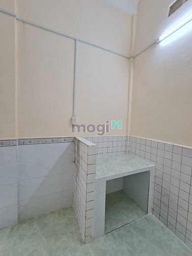 Hình ảnh Cho thuê nhà Hẻm 122 Trần Quang Khải, Tân Định. Giá 12tr/tháng.