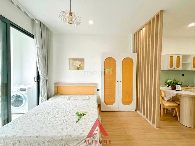 Hình ảnh 👉 Siêu Phẩm Studio Ban Công, Thang Máy, NT Cao Cấp Sát Quận 1