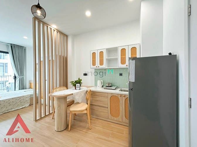 Hình ảnh 👉 Siêu Phẩm Studio Ban Công, Thang Máy, NT Cao Cấp Sát Quận 1