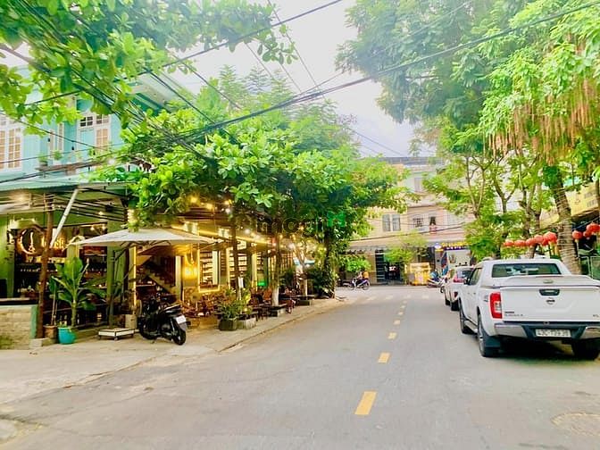 Hình ảnh SIÊU PHẨM PHỐ AN THƯỢNG -132 m2- Chỉ 67tr/m2 - Cực Hiếm - Đầu tư tốt
