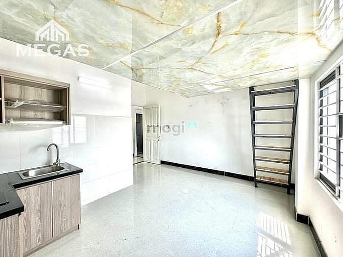 Hình ảnh Phòng trọ có gác rộng 30m2 ở Đồng Đen Tân Bình