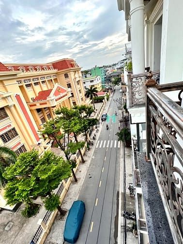 Hình ảnh Cho Thuê CHDV Ban Công View LandMark 81 Full Nội Thất Cực Chill