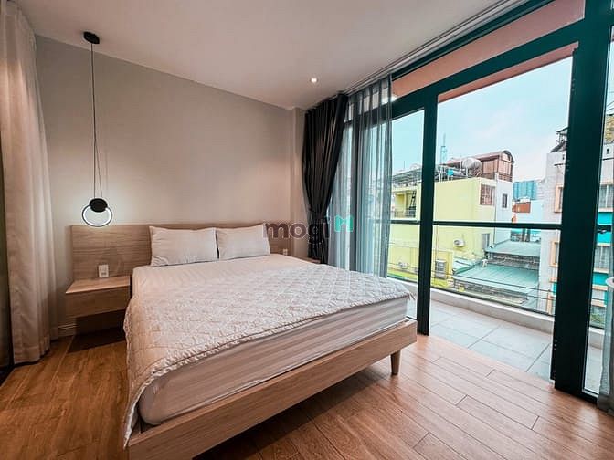 Hình ảnh Căn Hộ Luxury Ban Công Sát Quận 1, Thang Máy, NT Siêu Xịn