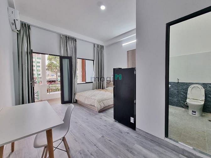 Hình ảnh Studio Mới Cửa Sổ Thoáng , Có Ban Công View Đẹp , Tân Bình