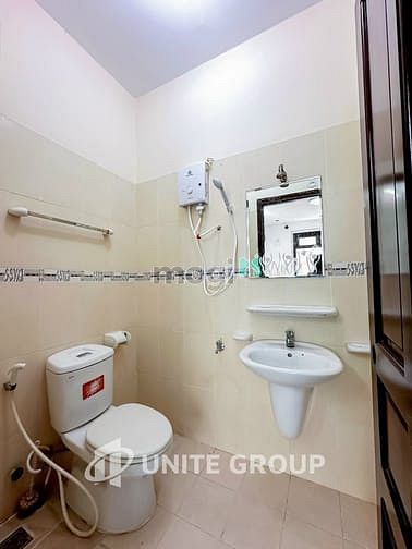 Hình ảnh Căn Cửa Sổ Lớn Phổ Quang Tân Bình Gần Sân Bay