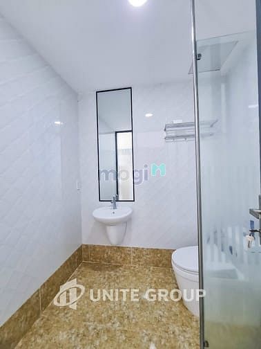 Hình ảnh Phòng Cửa Sổ Lớn Bạch Đằng Tân Bình Gần Sân Bay