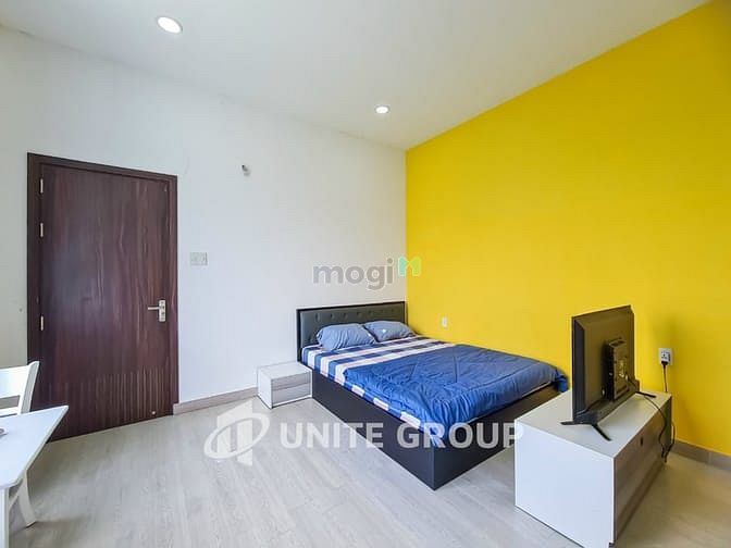 Hình ảnh Phòng Cửa Sổ Lớn Bạch Đằng Tân Bình Gần Sân Bay