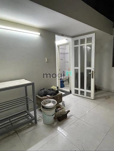 Hình ảnh Nhà ngay 3/2- Quận 10-DT 38m2-3PN