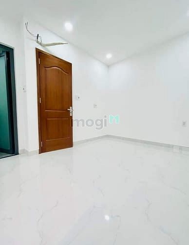 Hình ảnh THANH LÝ GIÁ TỐT nhà Trần Bình Trọng Q11, 57m2 chỉ với 2,33 tỷ SHR