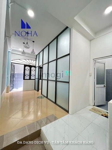 Hình ảnh Cho Thuê CHDV Tách Bếp Full Nội Thất Ngay Dương Quảng Hàm