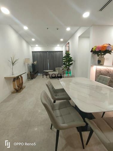Hình ảnh Chính chủ cho thuê 3PN full nội thất thang máy riêng tại The River