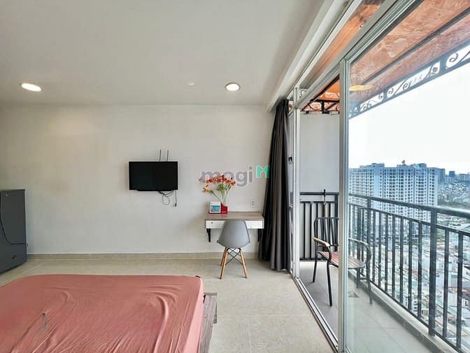 Hình ảnh STUDIO BAN CÔNG Mát mẻ sát bên Đại Học Tài Chính Maketing Q7
