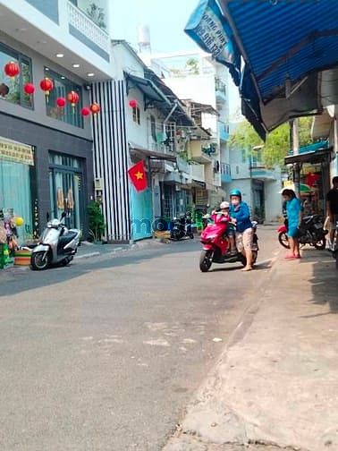 Hình ảnh Nhà 5 tầng Phú Thọ Hoà - 68m2 - 5PN - Gần Lê Văn Phan - Lê Thúc Hoạch