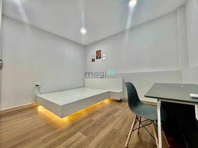 Hình ảnh Cho thuê Trang Chủ MB66.COM / Đăng Ký Tặng 66K Studio Full nội thất BanCon Cửa sổ gần ngã tư Bảy Hiền