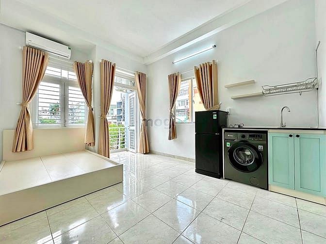 Hình ảnh Studio Ban Công - Máy Giặt Riêng - Ngay CV Lê Thị Riêng Quận 10