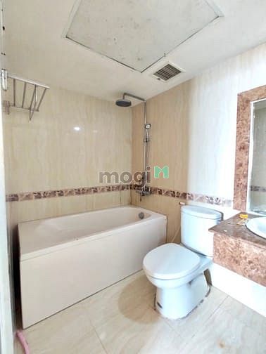 Hình ảnh Cho thuê CHDV NGUYỄN BIỂU Q5 - Mặt tiền - Thang máy - Hầm xe