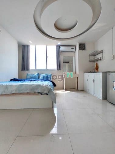Hình ảnh Cho thuê CHDV NGUYỄN BIỂU Q5 - Mặt tiền - Thang máy - Hầm xe