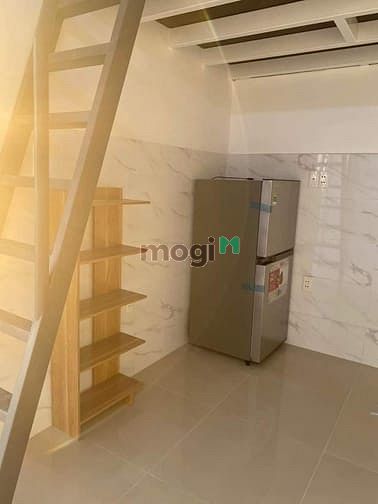 Hình ảnh Mb6623 nạp rút nhanh chóng có ban công, Hoàng Diệu 2, giá rẻ, full nội thất