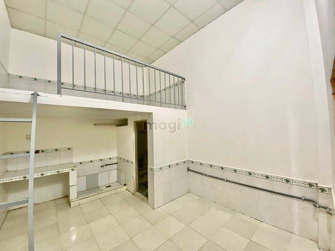 Hình ảnh Khai trương phòng trọ có gác giá sinh viên cách UFM 500M