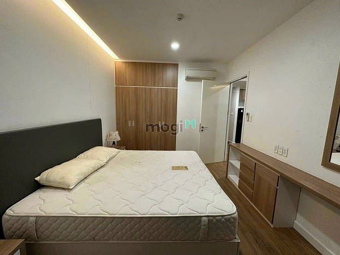 Hình ảnh 🏢 **Republic Plaza 18E - Nơi An Cư Lý Tưởng** 🏢
