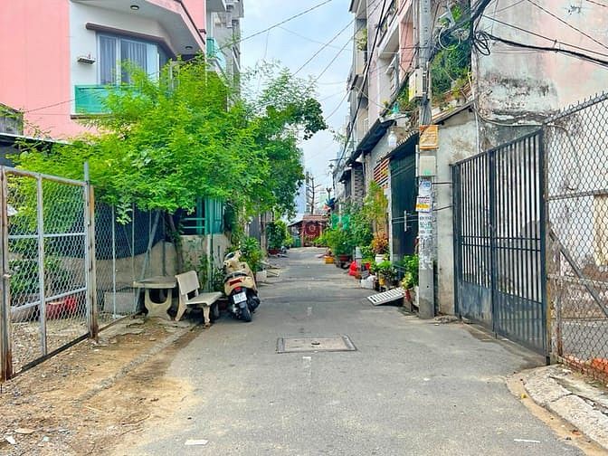 Hình ảnh Bán lô đất hẻm 6m Lê Văn Qưới, Bình Tân. DT: 4 x 20m, Gía: 4.5 tỷ.
