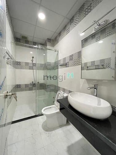 Hình ảnh Căn Hộ Cao Cấp Đầy Đủ Nội Thất Mới Xây Ngay Võ Văn Kiệt