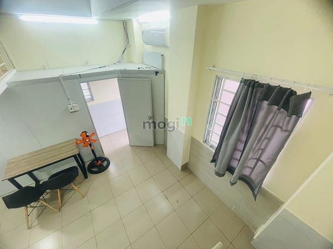 Hình ảnh CHDV ban công, gác cao, full nt, gần Đh Văn Lang Quận Gò Vấp